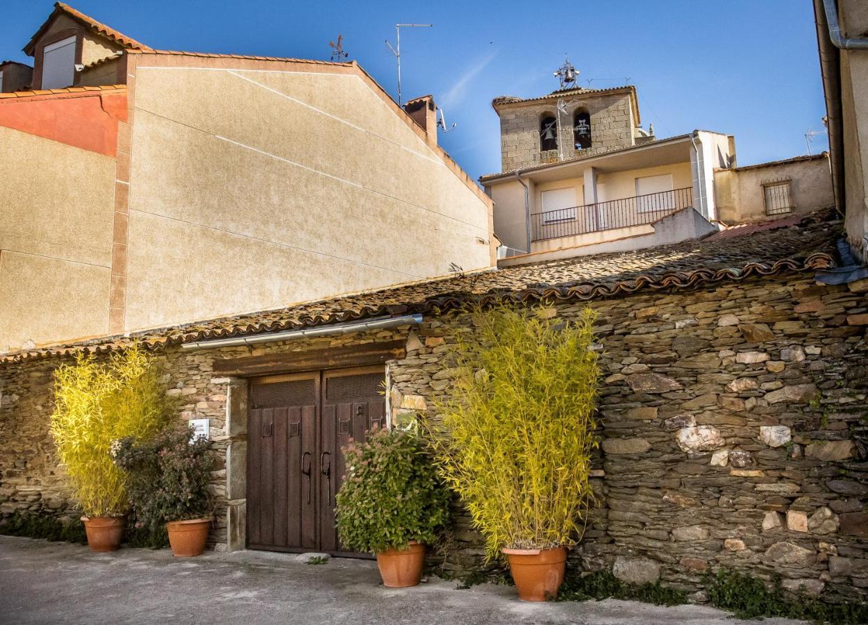 El Hogar Del Herrero Ahigal de los Aceiteros Luaran gambar